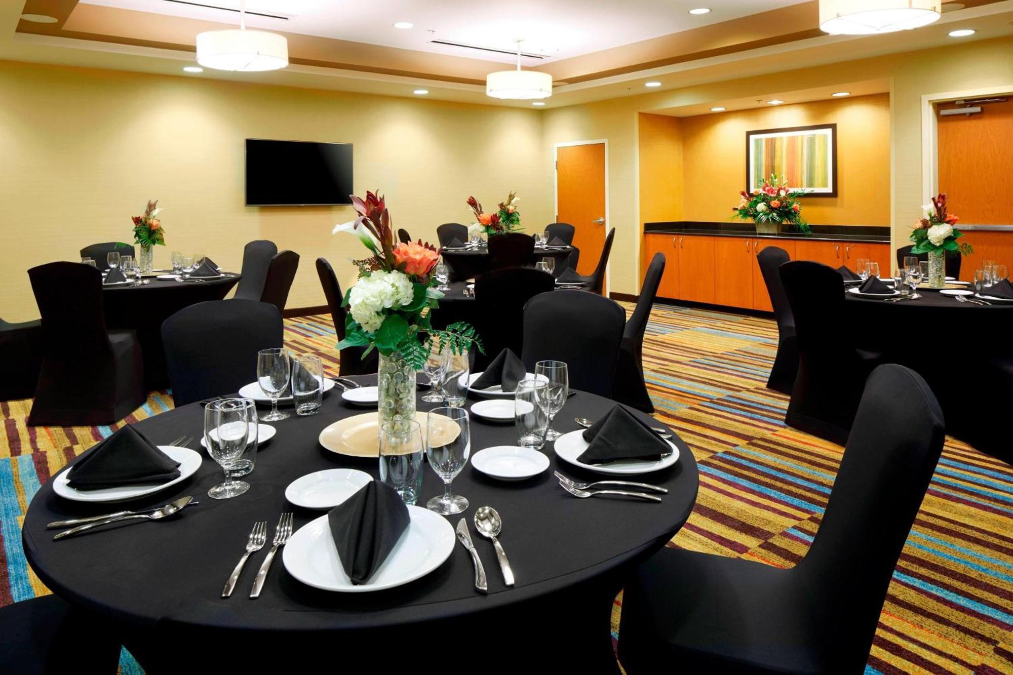 Fairfield Inn & Suites By Marriott Къмбърланд Екстериор снимка