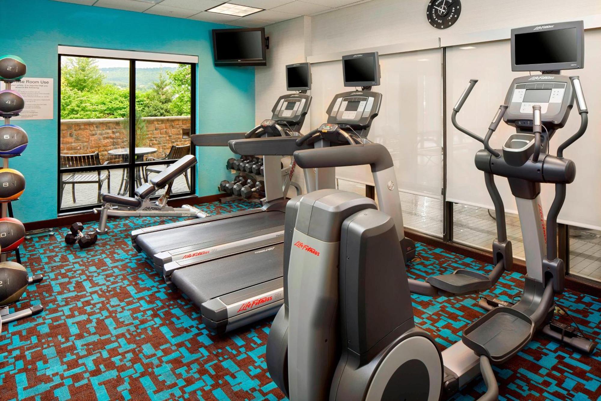 Fairfield Inn & Suites By Marriott Къмбърланд Екстериор снимка