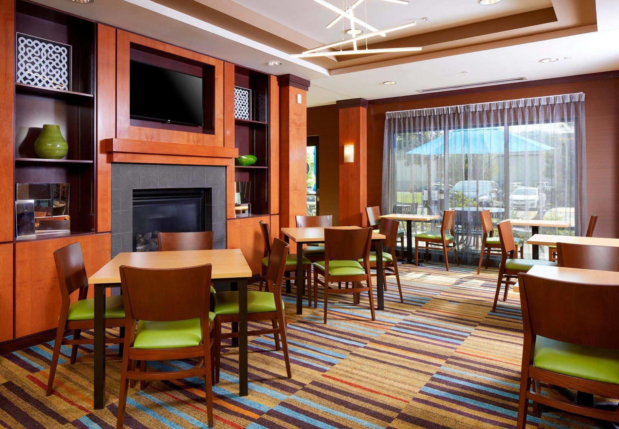 Fairfield Inn & Suites By Marriott Къмбърланд Екстериор снимка